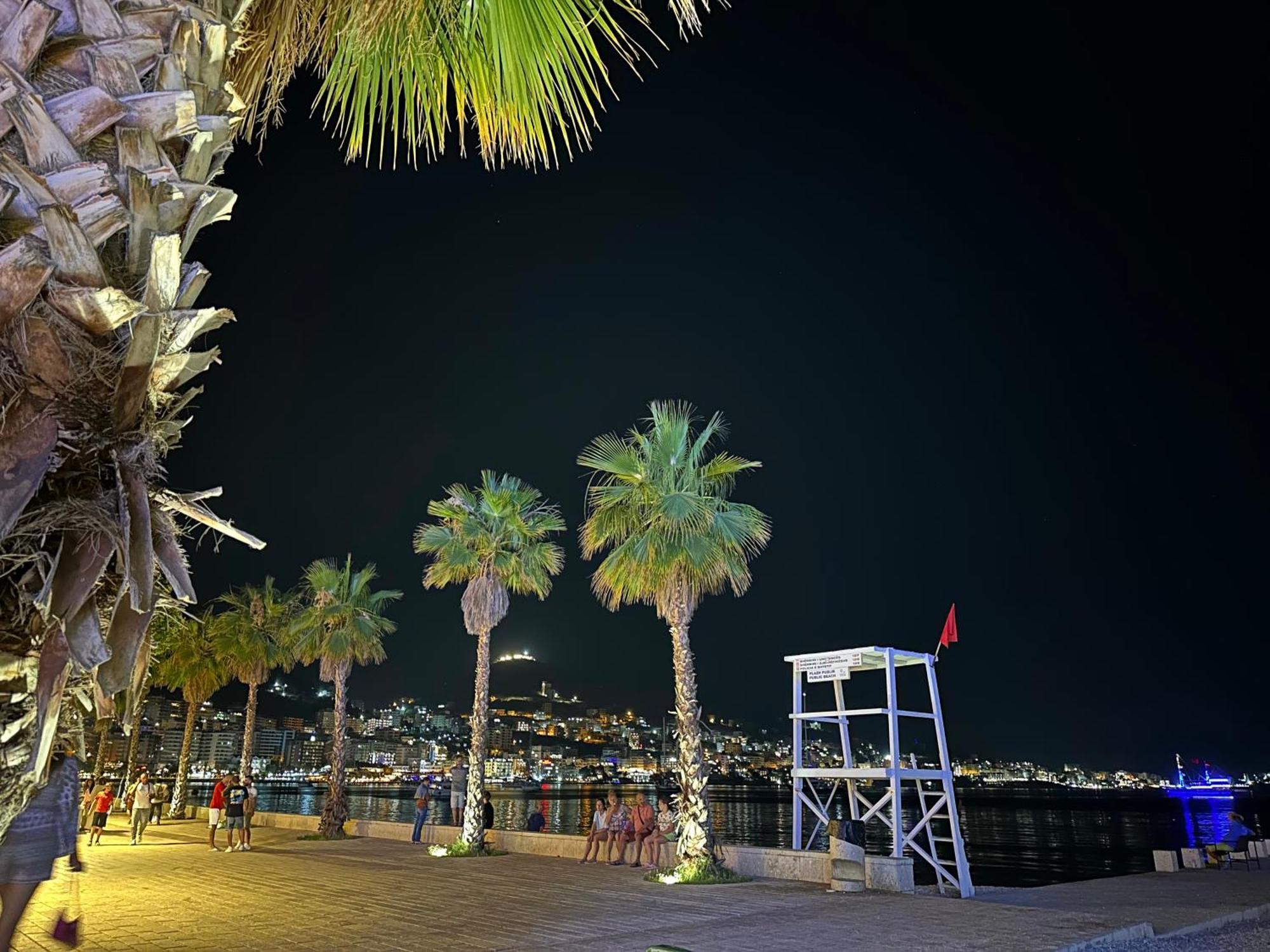 K&T Boulevard Studio Saranda Exterior foto